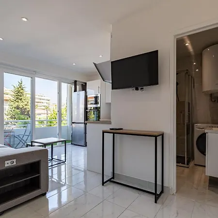 Apartman Le Cirodde One Bedroom Completely Renovated Behind The Martinez